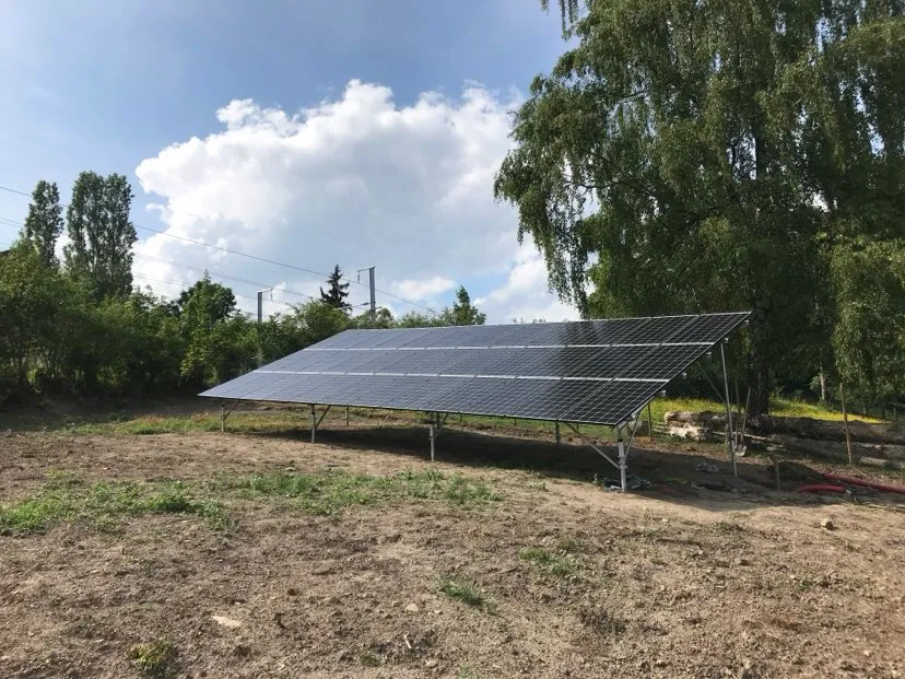 Installation photovoltaïque sur terrain — Landes