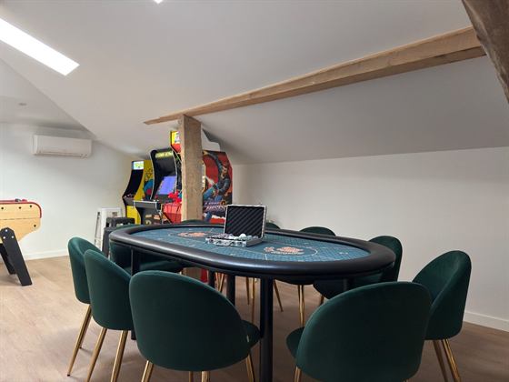Mezzanine salle de jeu — Seailles, Gers