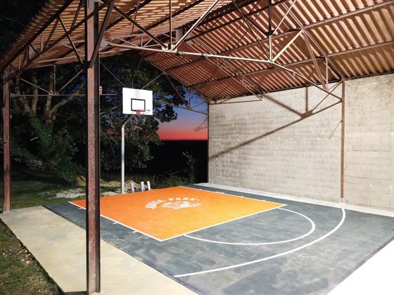 Terrain de basketball — Seailles, Gers