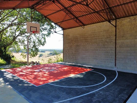Terrain de basketball — Seailles, Gers