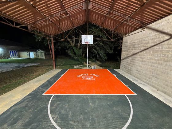 Terrain de basketball — Seailles, Gers