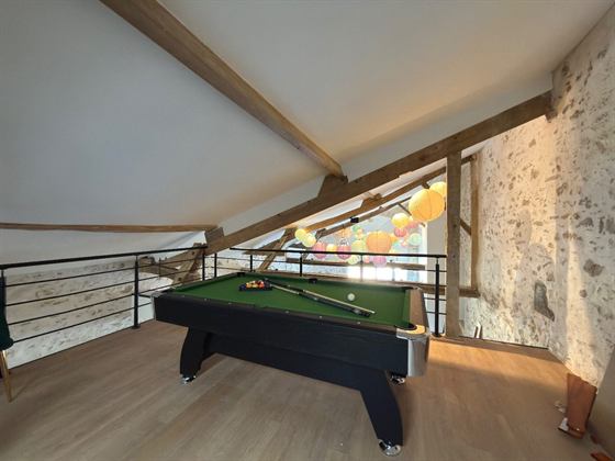Mezzanine salle de jeu — Seailles, Gers