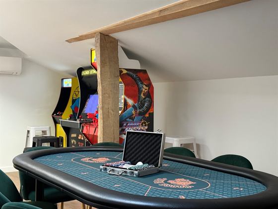 Mezzanine salle de jeu — Seailles, Gers