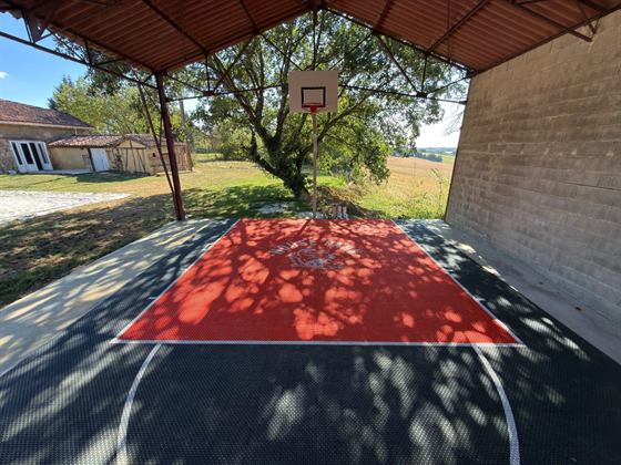 Terrain de basketball — Seailles, Gers