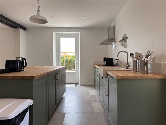 Cuisine pour grand gîte — Seailles, Gers