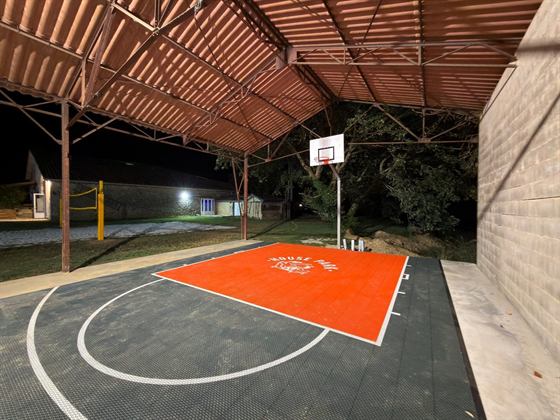 Terrain de basketball — Seailles, Gers