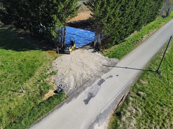 Parking pour grand gîte — Seailles, Gers